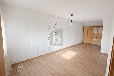 7 ZIMMER, GROßER GARTEN, RUHIGE LAGE – 1772416994_e0603f8.jpg