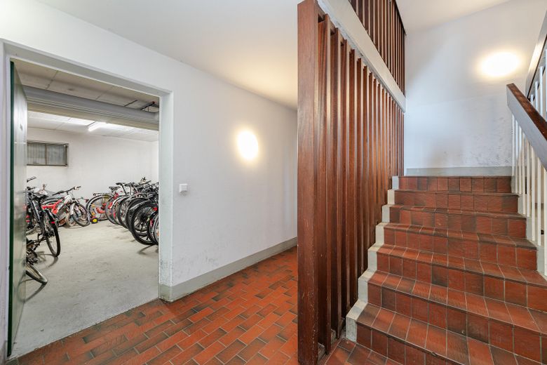 Luminoso y modernizado piso de 3 habitaciones: 2 balcones, completamente modernizado en Múnich-Neubiberg – Foto 22
