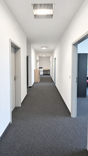 Office space for rent – Photo 5
