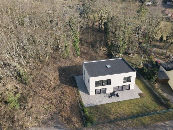 Baugrundstück am Wasser - EFH - DHH - Bungalow – Foto 1