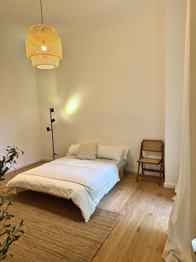 Kleine sanierte Wohnung in Berlin-Schöneberg – Foto 3