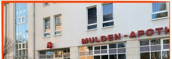 ¡Se vende local comercial alquilado y accesible, con 4 plazas de aparcamiento subterráneo para turismos!