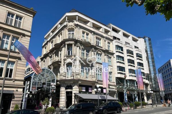 Wilhelmstraße üzerinde, Kurhaus yakınında, en iyi merkezi konumda temsili ofis, muayenehane veya daire