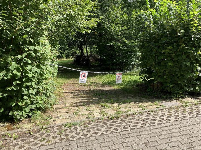 terreno non edificato a Freiberg - senza commissioni – Westgrenze, neben Privatstraße