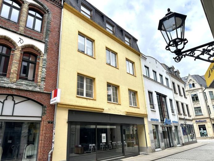 134m² Büro- oder Praxisräume in 1A-Innenstadtlage – Foto 1