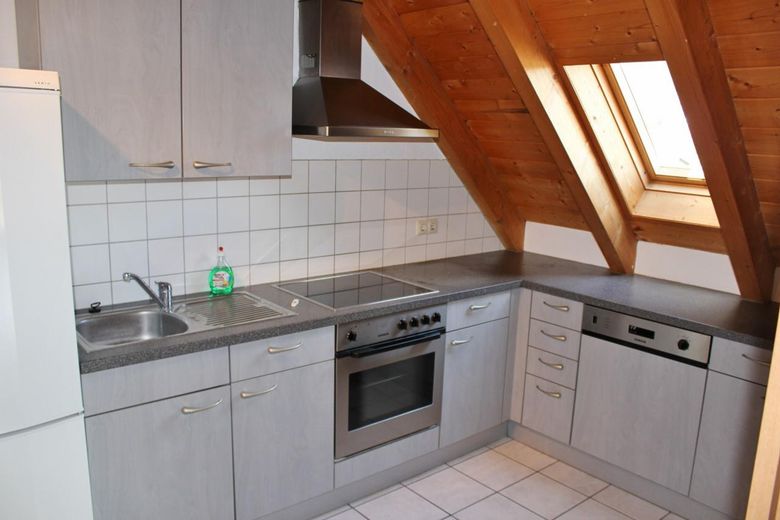 Schöne helle 3-Zimmer Wohnung in Schriesheim-Altenbach – Küche