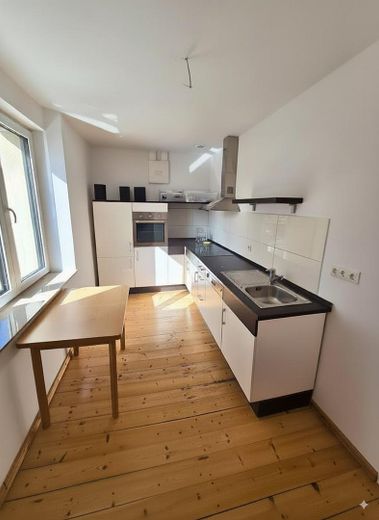 Bonito apartamento de 1 habitación con balcón y cocina en Luckenwalde – Küche