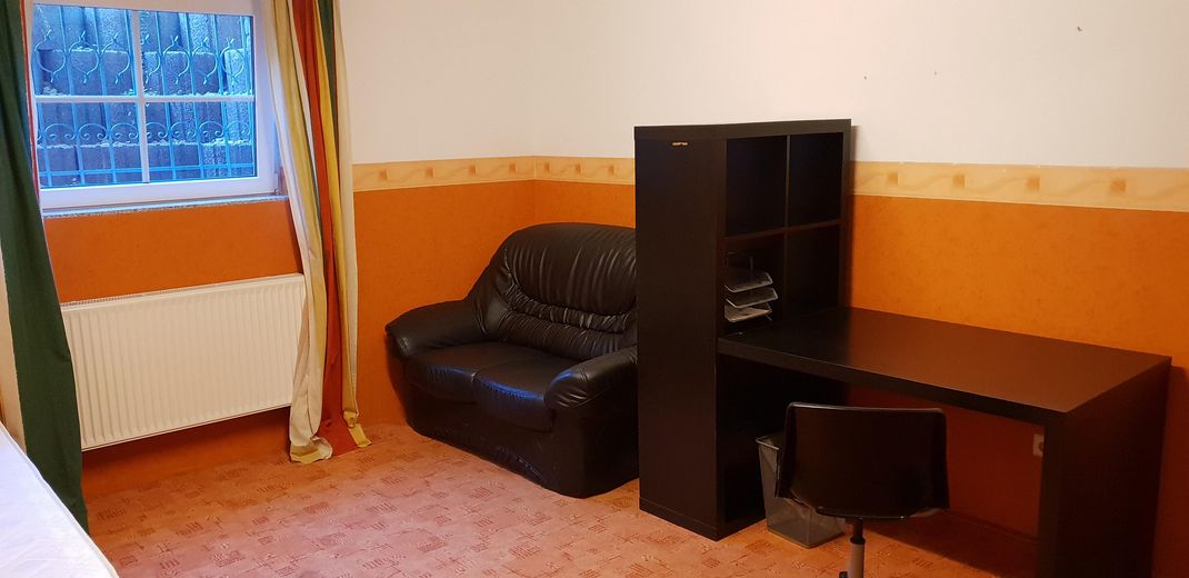 Wohntraum mit Finanzierungsplus: EFH mit separatem Wohnbereich in Lüneburg-Oedeme – Tiefparterre Zimmer