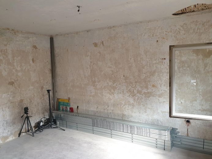 Einfamilienhaus für Handwerker oder Selbermacher – Wohnraum 1