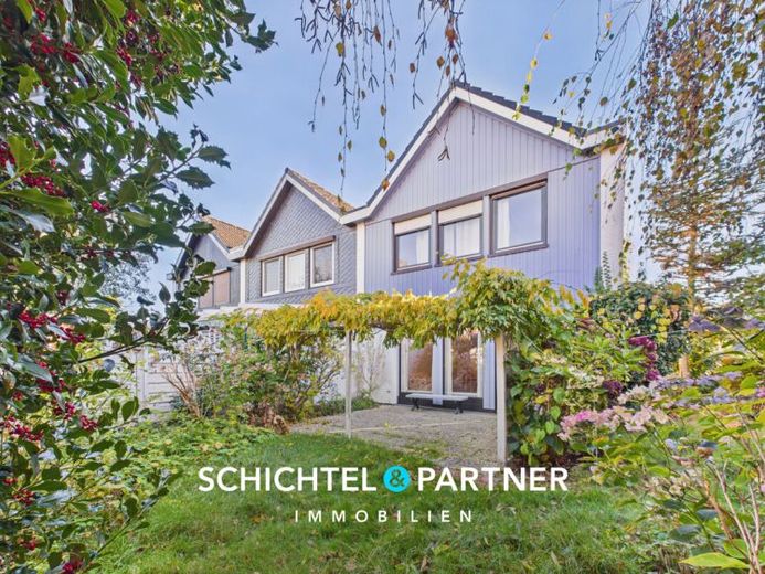 Osterholz-Scharmbeck | Gepflegtes Reihenendhaus mit schönen Garten & Garage – Foto 1