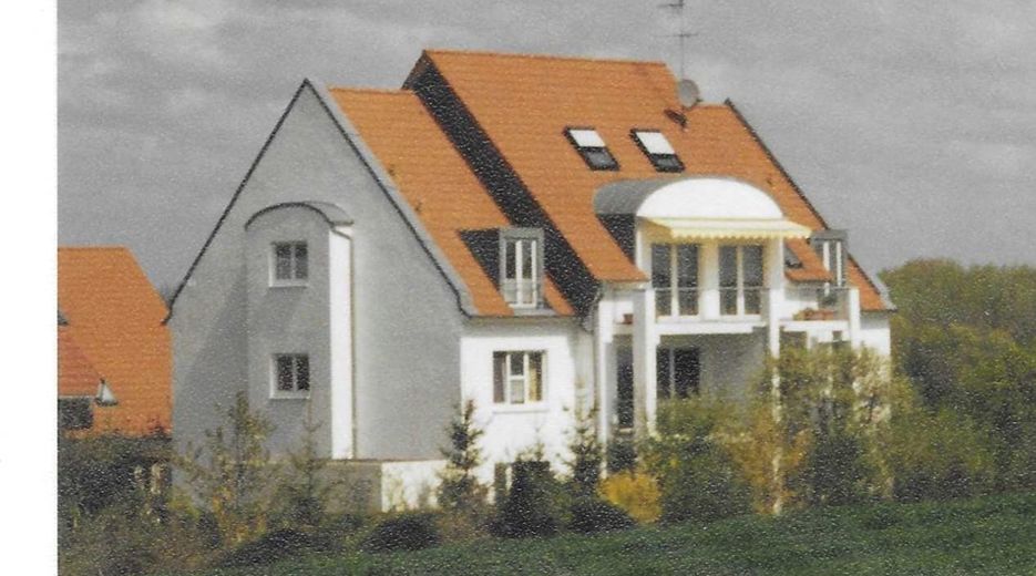 ERFURT MFH BAUJAHR 1995 ENERGIEKLASSE  C  Südlicher Panoramablick – Foto 1