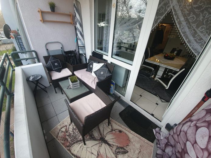 BEZUGSFREI ab 01.11.26: 4-Zi.-Maisonette (109m²) mit TG-Stellplatz & Balkon in Uni-Nähe! – Balkon