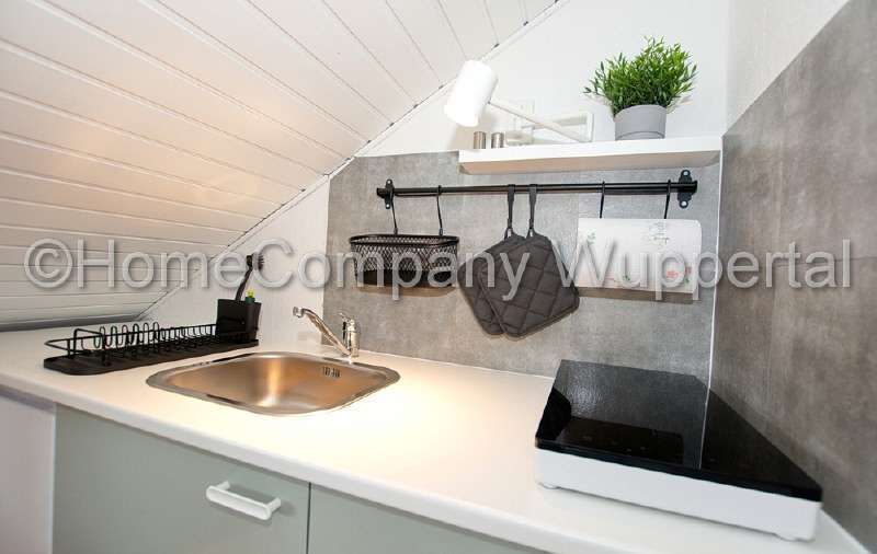 Charming city apartment with very good infrastructure and DSL Wi-Fi, near Helios Clinic Barmen – 072c0080702c0d1d468aecb1418fc0361ecb18a5.jpg