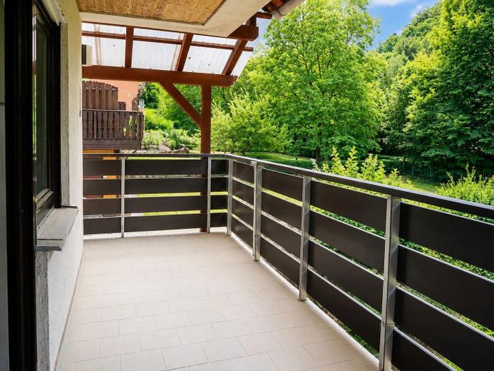 Zweifamilienhaus bezugsfrei – wert 201.000 €, ersteigerbar ab ca. 141.000 € (Termin 28.10.) – Foto 4