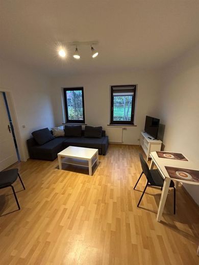 Gemütliche 2-Zimmer mit EBK und Laminat in ruhiger Lage! – Musterfoto Nachbarwohnung