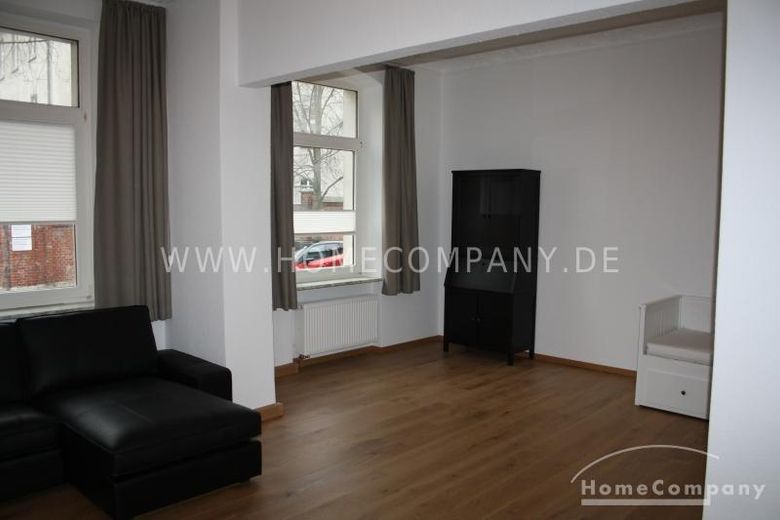 Schöne, großzügig geschnittene 3 Zi.-Wohnung, Garten zur Mitbenutzung. – 466730cb1357c0d214998db300b96d0cae4f676a.jpg
