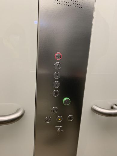 neuwertiges Luxus-Penthouse mit exklusiver Ausstattung  und traumhaften Weserblick in erster Reihe – Willkommen im Penthouse 