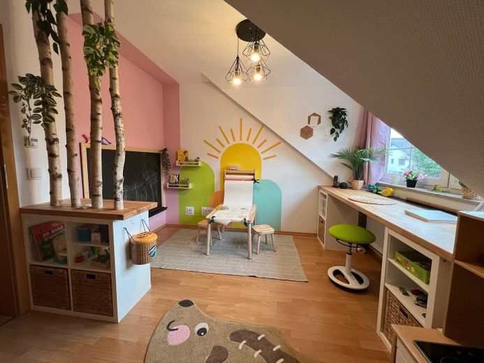 Großzügiges Zweifamilienhaus mit Photovoltaikanlage und attraktiver Mieteinnahme in Hennef – Foto 7