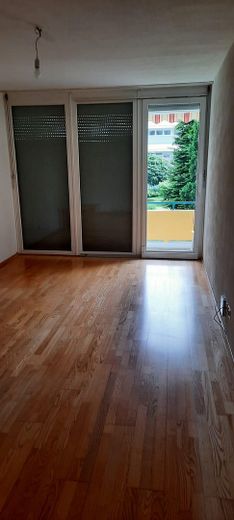 Mieszkanie własnościowe w popularnej lokalizacji w Erlangen – Wohnzimmer