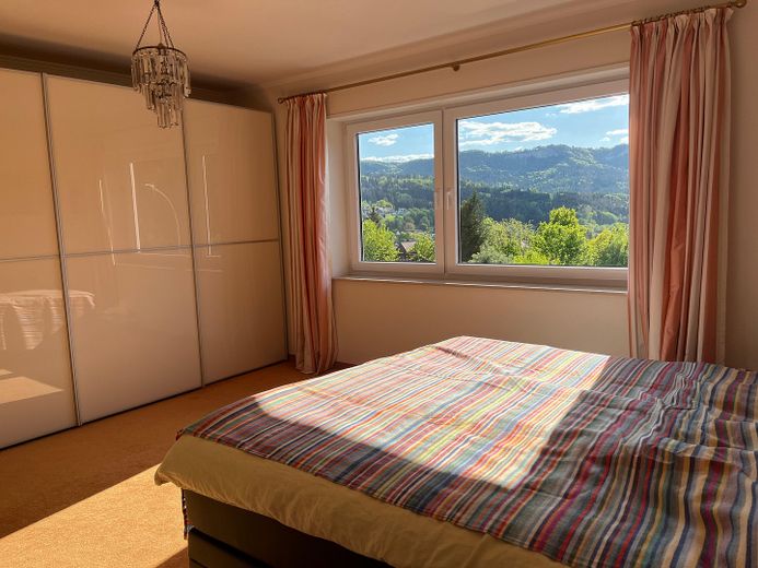 Einfamlienhaus mit schöner Aussicht – Foto 9