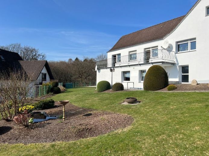 Zweifamilienhaus (in WE aufgeteilt) - Stadtrand Wermelskirchen – फोटो 1