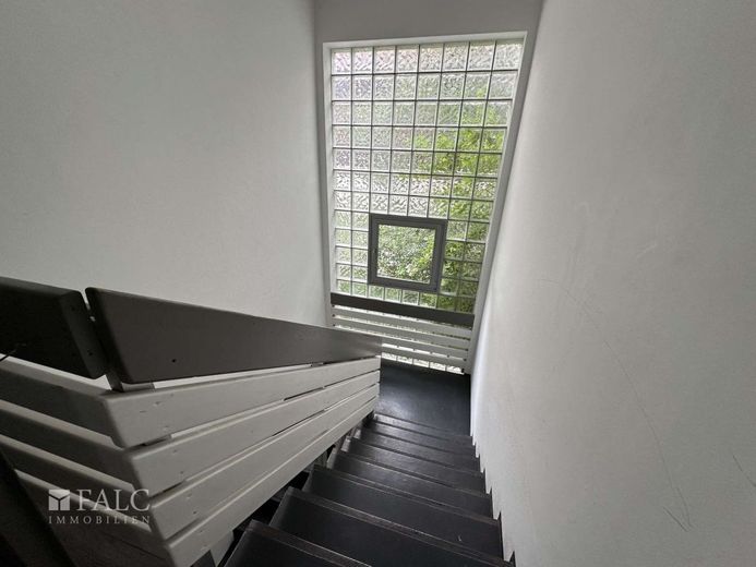 2 Treppe