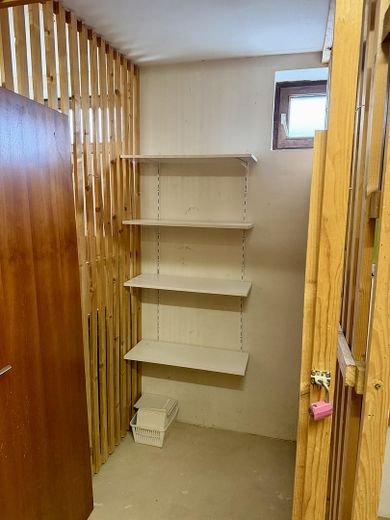 Ruhige Erdgeschosswohnung mit Terrasse & Garage - zentrumsnah – Kellerabteil
