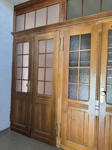 Luminoso appartamento di 2 locali con balcone e cucina attrezzata in posizione tranquilla – ideale per single – Wohnungstür