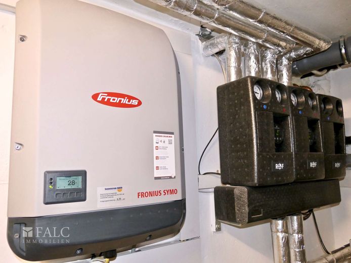 Einfach Mehr: Kernsaniertes 2-Familien-Haus. Top Lage-Zustand-Ausstattung. TE für beide Wohnungen. – PV-Anlage, Vollwärmeschutz