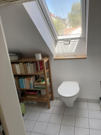 Mid-terrace house, side street in Fesenfeld, very good state of renovation, approx. 102.4 m², approx. €4,297/m² – Photo 19