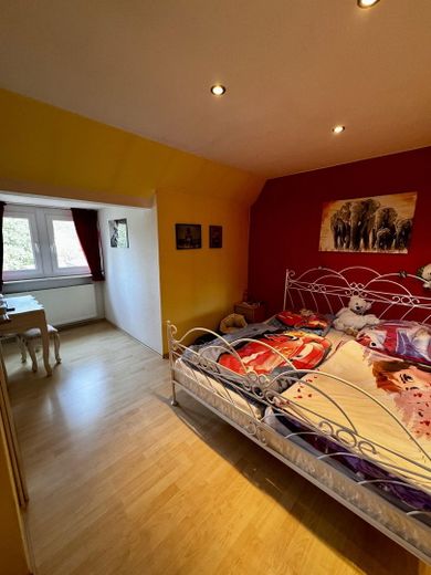 Schlafzimmer DG