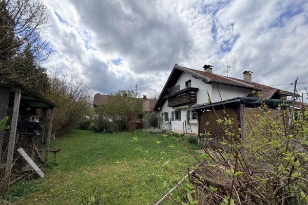 IL VOSTRO SOGNO DI UNA CASA DI PROPRIETÀ AI PIEDI DELLE ALPI