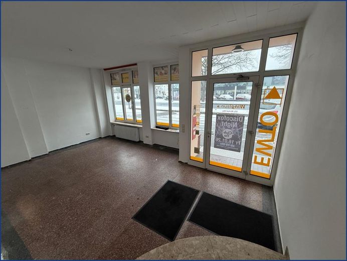 160 m² Gewerbefläche in guter Lage (B3) - direkt vom Eigentümer – Empfangsbereich zweiter Blick