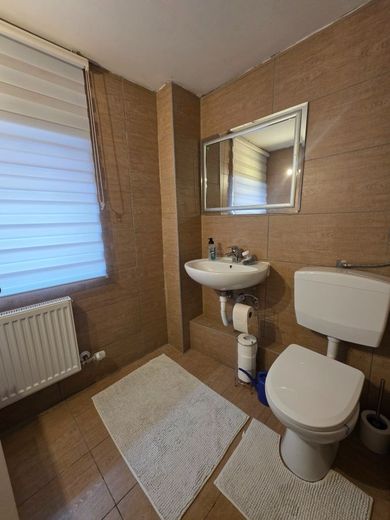 Attraktives Angebot: 4-Zimmer-Haus mit Terrasse - Neumarkt-St. Veit – Gäste WC