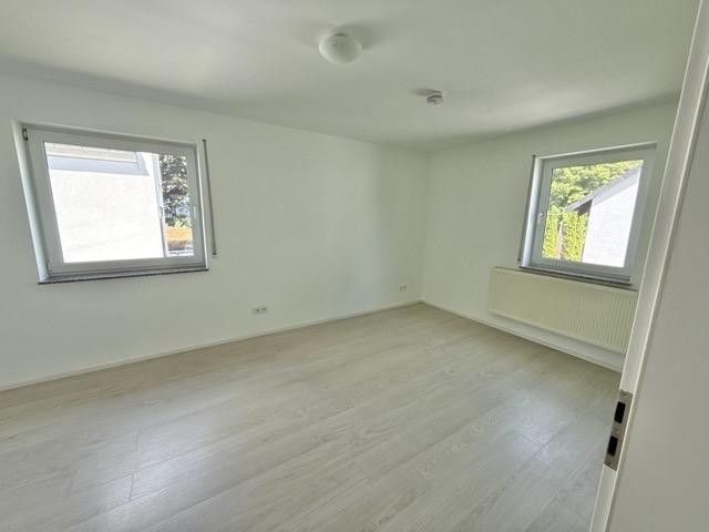 1. Zimmer OG