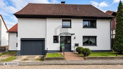 SANIERTES ZUHAUSE MIT POOL UND IDYLLISCHEM GRUNDSTÜCK – 1790160363_9c8579f.jpg