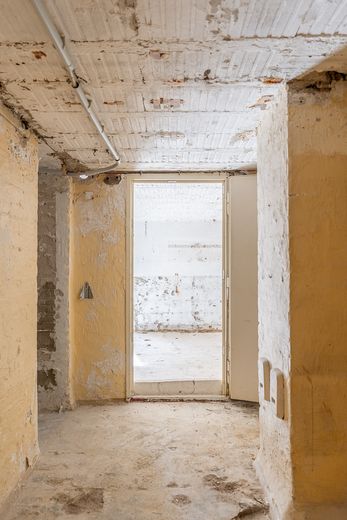 Modernisiertes Mittelreihenhaus (ca. 117 qm Wohn-/Nutzfläche) in Hamburg Iserbrook – Keller 1 (aktuell/entkernt)