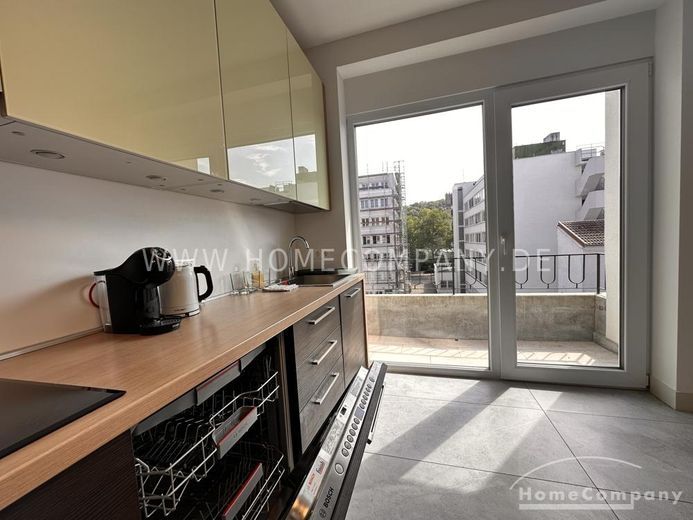 Helles WG-Zimmer mit Balkon in Alt-Saarbrücken – 72c35a3d8214e70b54fdfc888b7ec1028c3a9861.jpg