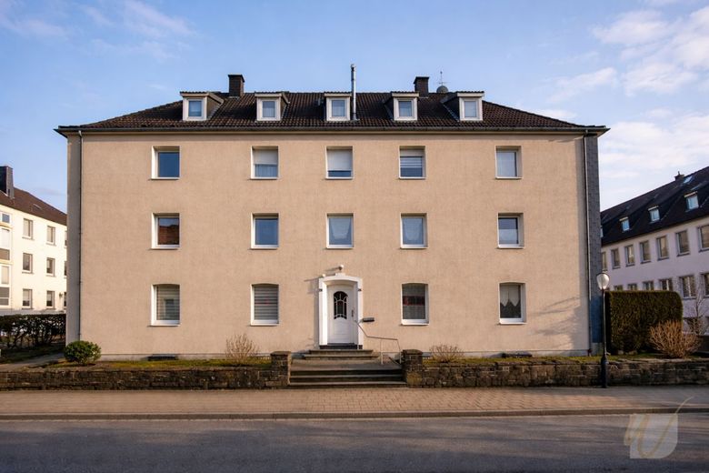 Ein Zuhause zum Ankommen - Helle Familienwohnung mit Platz, Wärme und Wohlfühlcharakter – Hausansicht