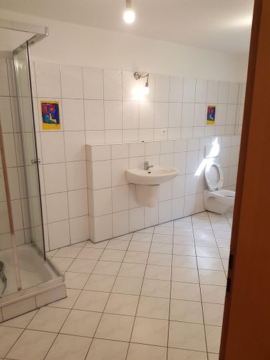 Gemütliche 3-Zimmer-Souterrain-Wohnung mit Stellplatz in Calden zu vermieten – Foto 11