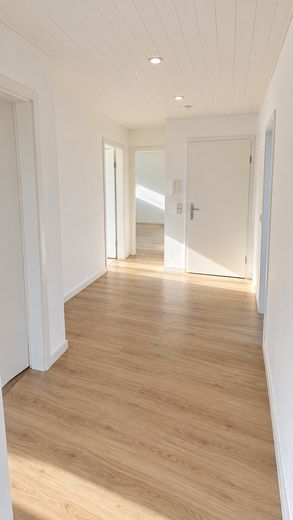 Świeżo wyremontowane 3-pokojowe mieszkanie Neusäß Westheim, powiat Augsburg, UKA – Flur