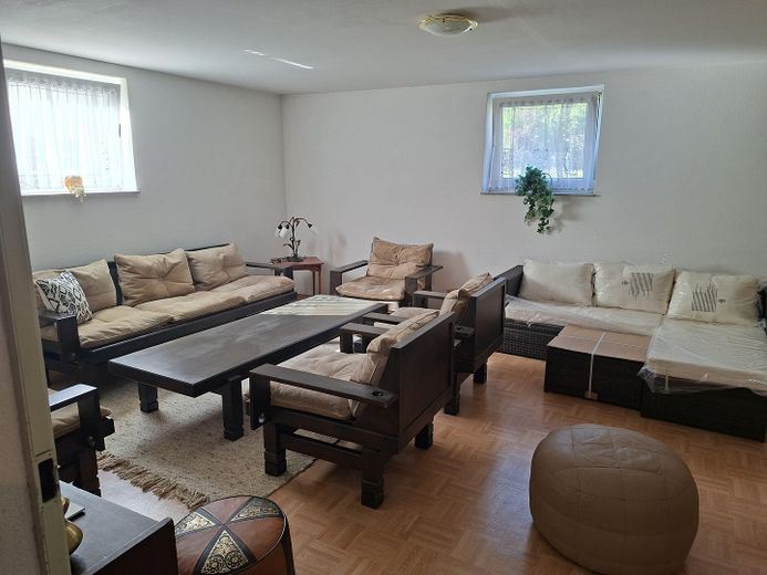 Sehr gepflegte 3-Zimmer-Wohnung mit Balkon, großem Kellerraum und Garage in ruhiger Wohnlage – Kellerraum