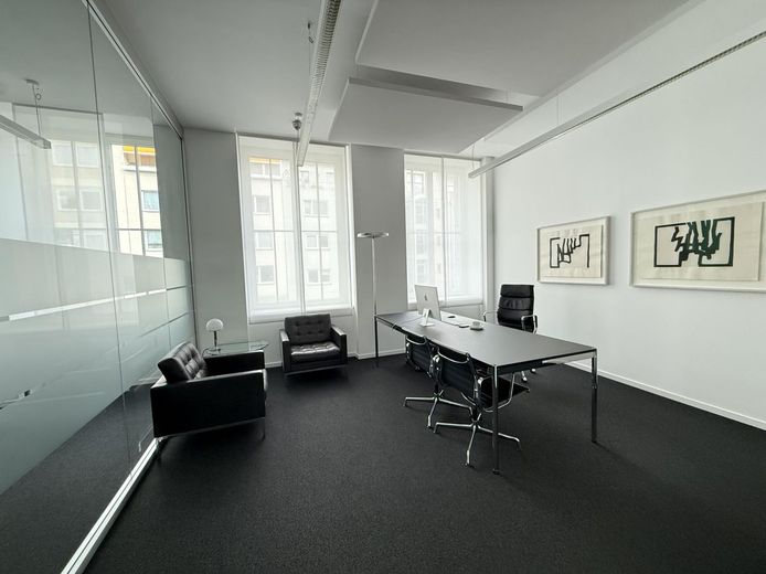 Büro3