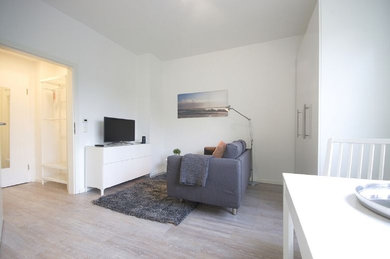Schönes modernes 1-Raum Apartment zentral in Rüttenscheid mit W-Lan – ca05aa75fe49b153b0f3dd2513f798f0f994e4f6.jpg