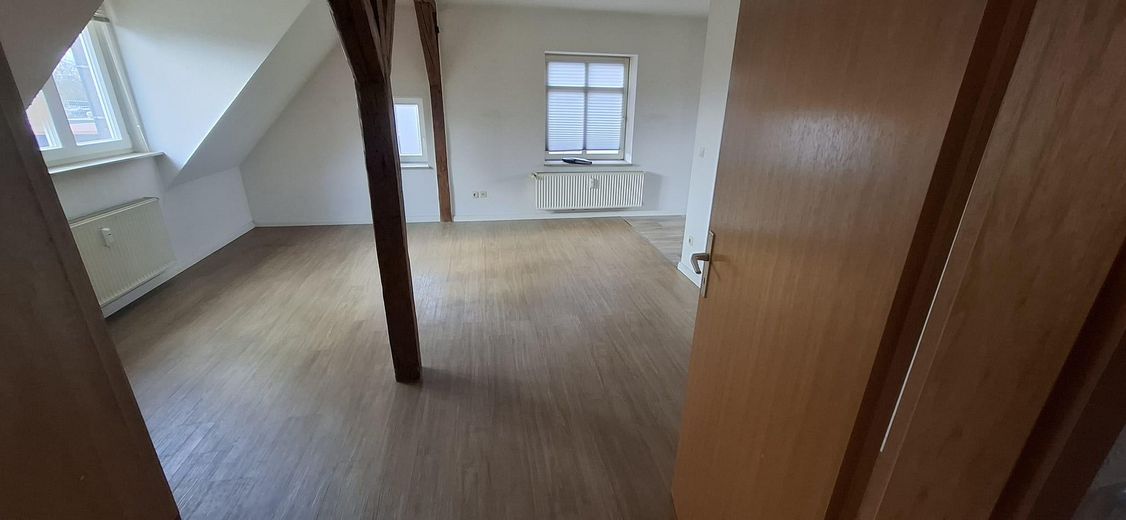 Helle und charmante 2-Zimmer-Wohnung in Perdöhl – Wohnzimmeransicht