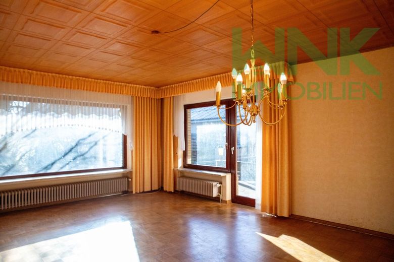 Nordsee-Lage in Cuxhaven-Döse - 
Haus mit 170 m² und großem Potenzial – Wohnzimmer