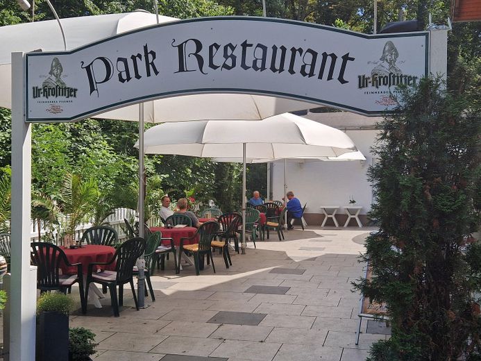 Restaurantimobilie mit viel Potential – Terrasse / Biergarten
