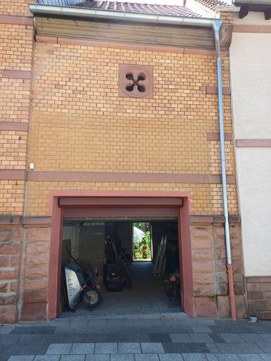 Einfamilienhaus in Kaiserslautern Erfenbach auf Eigentumsgrundstück, mit Anbau und Garten – Foto 16