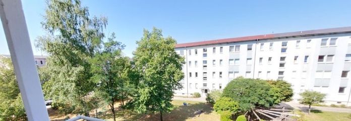 Piękne mieszkanie 4-pokojowe z zabudowaną kuchnią i balkonem