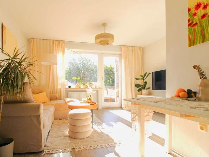 Charmante helle 2-Zimmer-Wohnung mit Balkon in zentraler und ruhiger Lage in Aachen – Foto 1